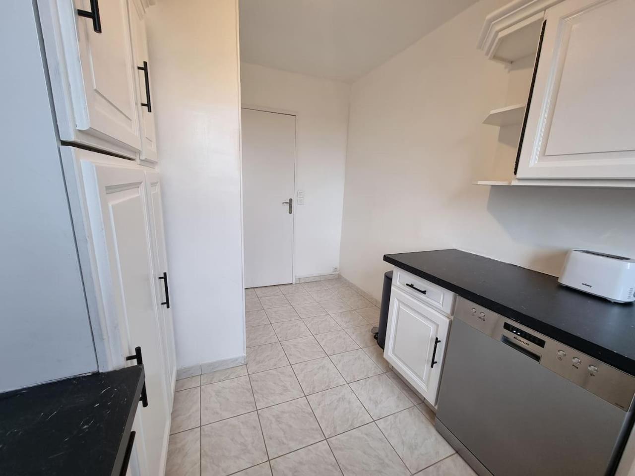 נואי-סור-מארן Grand Appartement 3 Chambres Disney - Paris - 82M2 מראה חיצוני תמונה