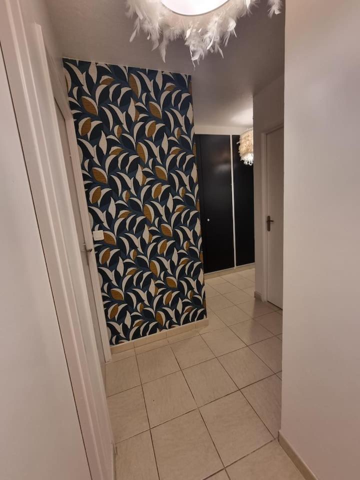 נואי-סור-מארן Grand Appartement 3 Chambres Disney - Paris - 82M2 מראה חיצוני תמונה