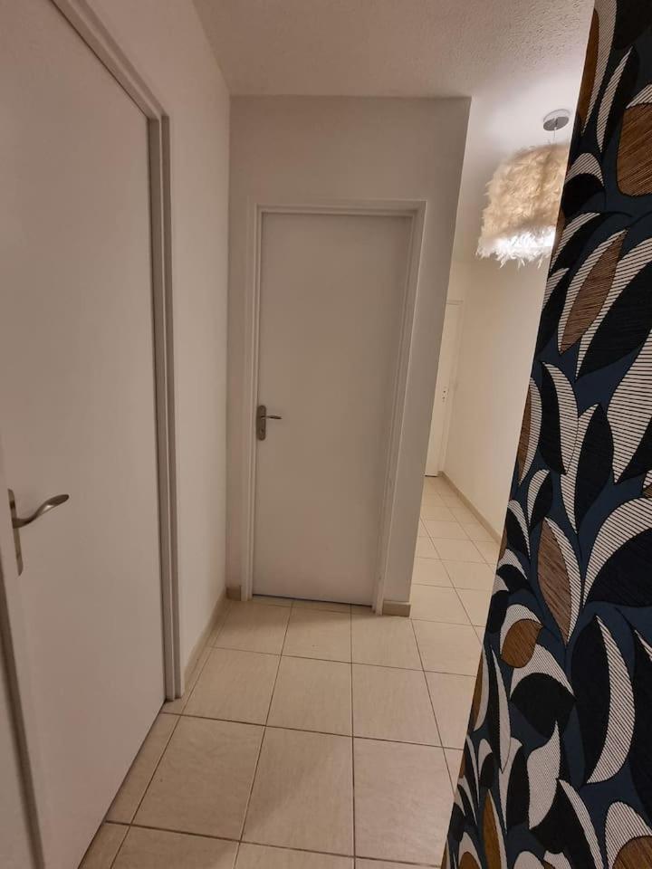 נואי-סור-מארן Grand Appartement 3 Chambres Disney - Paris - 82M2 מראה חיצוני תמונה