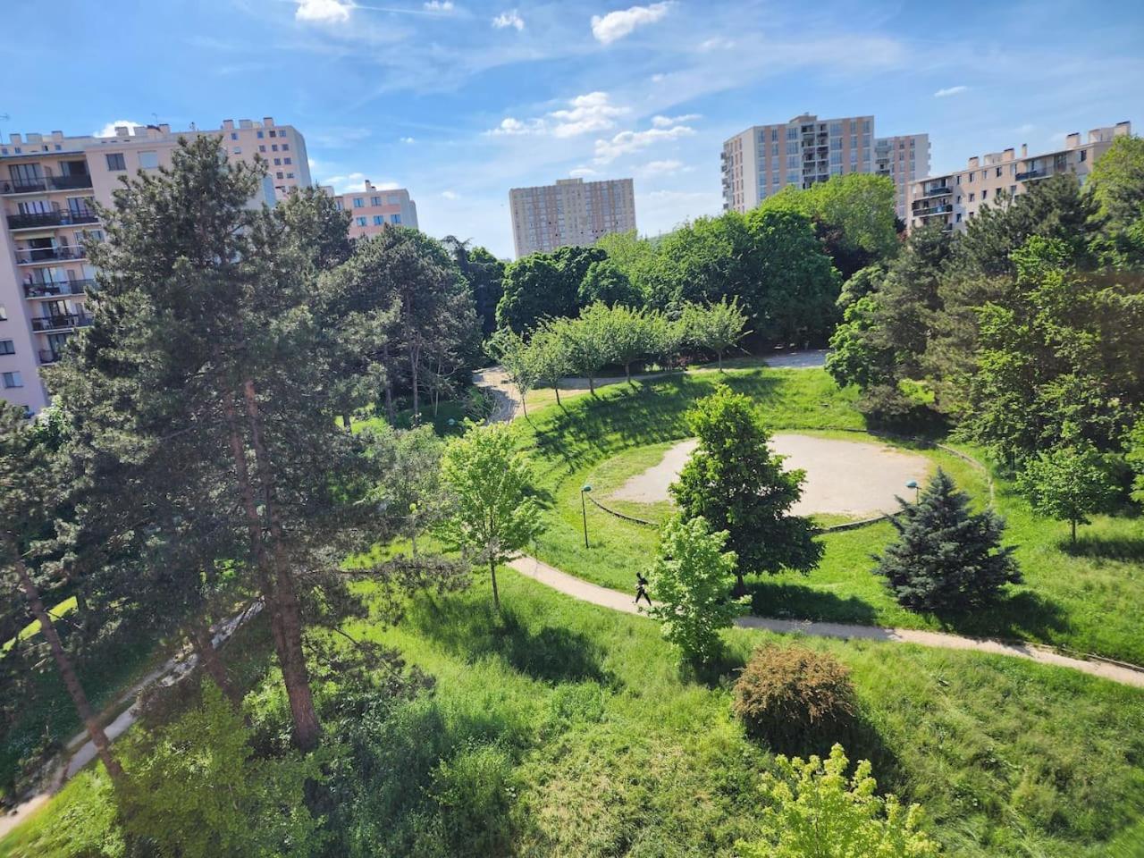 נואי-סור-מארן Grand Appartement 3 Chambres Disney - Paris - 82M2 מראה חיצוני תמונה