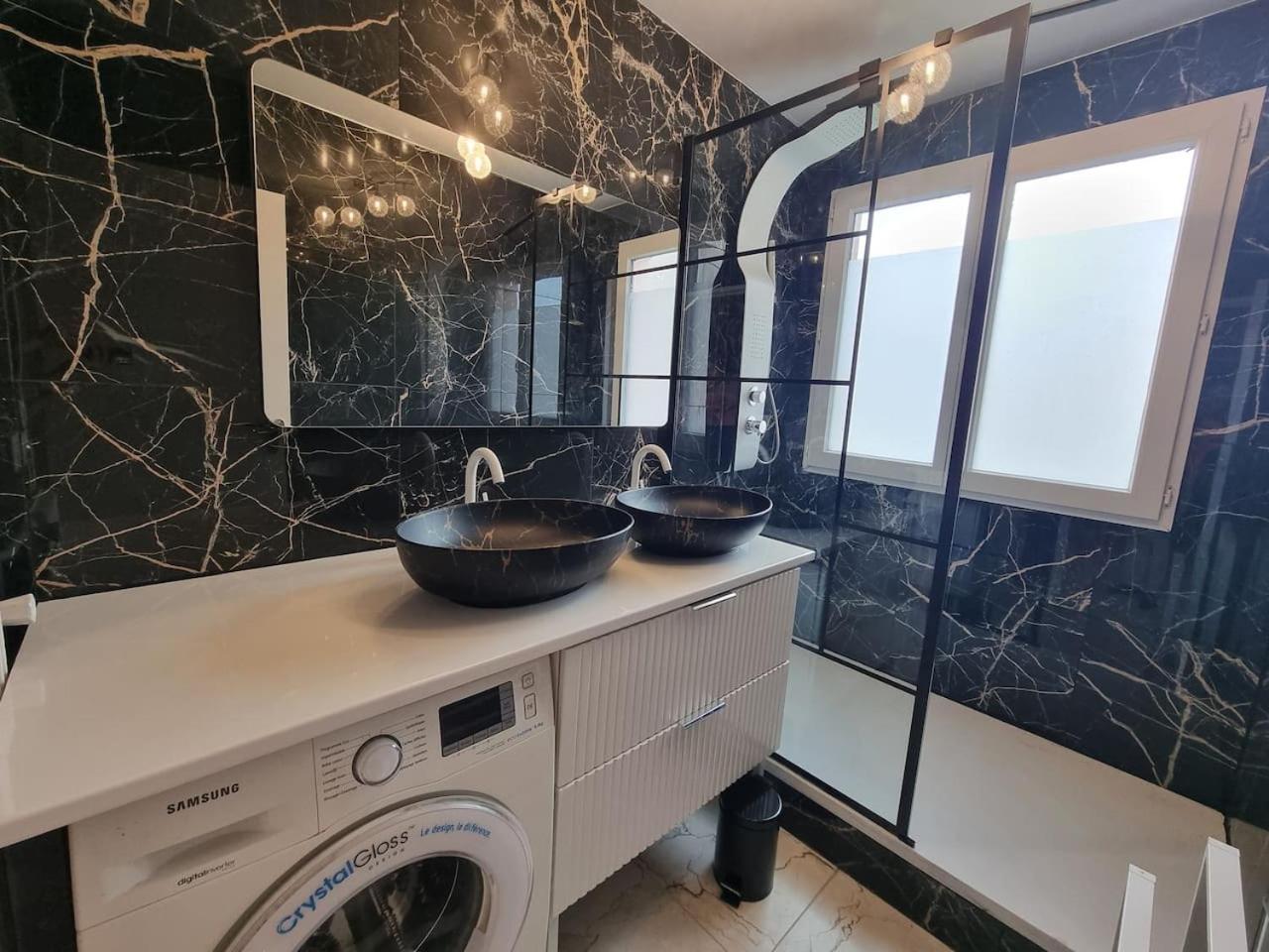 נואי-סור-מארן Grand Appartement 3 Chambres Disney - Paris - 82M2 מראה חיצוני תמונה